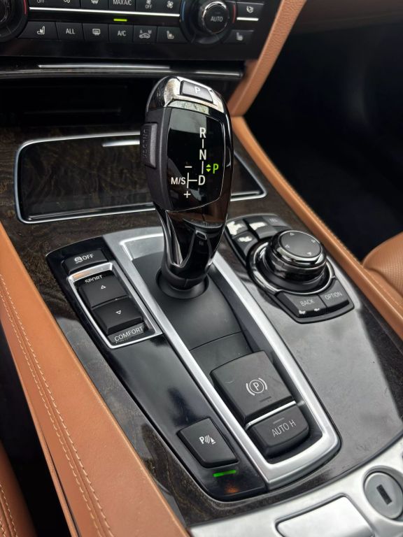2013 BMW 7 SERIES SEDAN V8, TWIN TURBO, 4.4 LITER 750LI SEDAN 4D