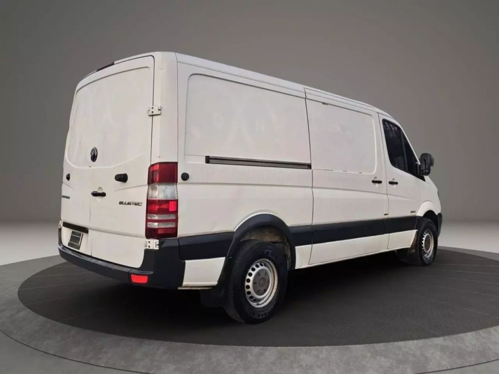 2015 Mercedes-benz Sprinter 2500 Cargo - Image 16 2015 Mercedes-benz Sprinter 2500 Cargo - Image 16