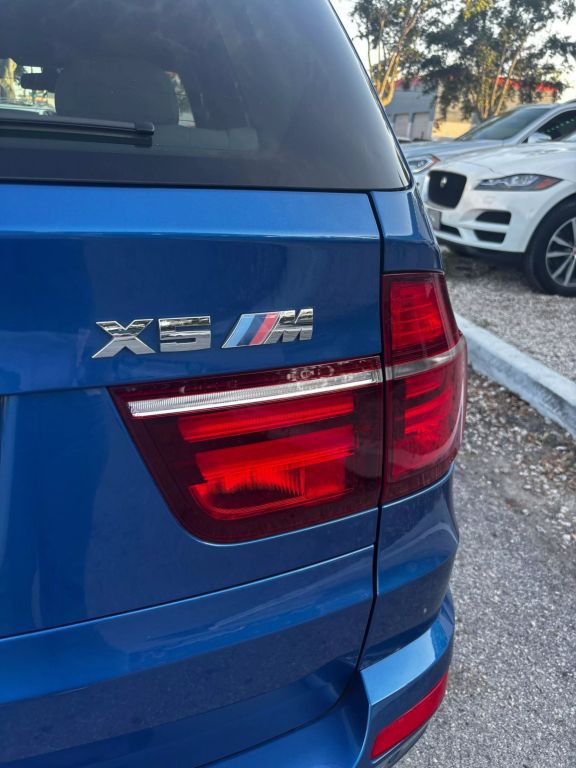 2012 BMW X5 M SUV V8, TWIN TURBO, 4.4 LITER SPORT UTILITY 4D