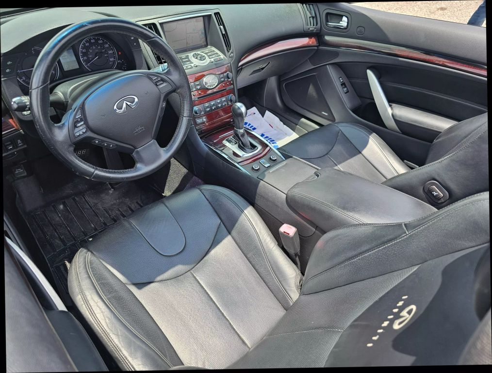 2014 Infiniti Q60 - Image 12