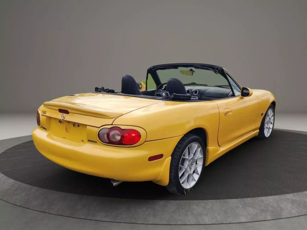 2002 Mazda Mx-5 Miata - Image 11