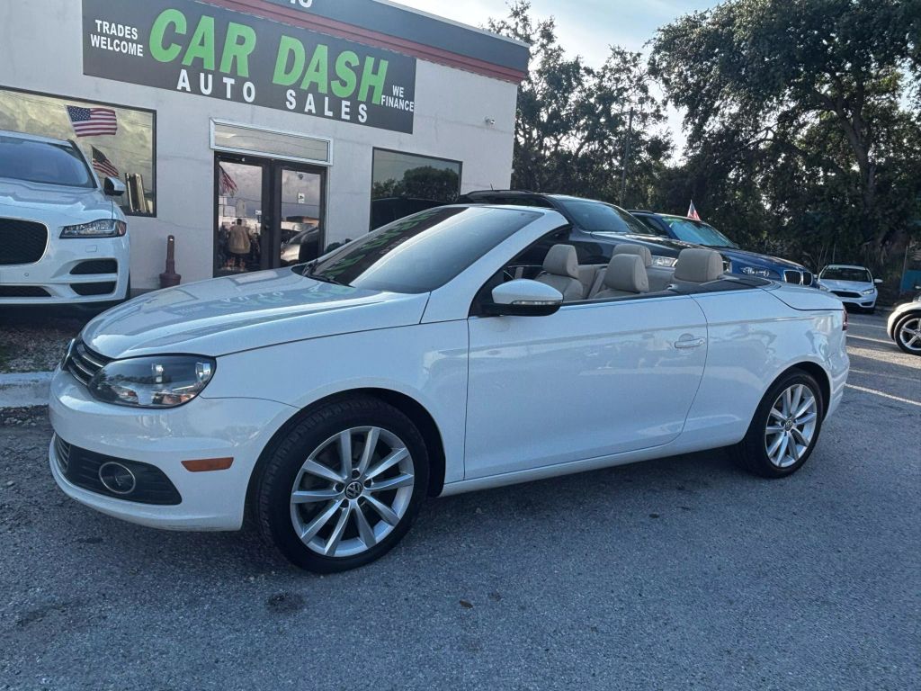 2012 VOLKSWAGEN EOS CONVERTIBLE 4-CYL, TURBO, 2.0 LITER KOMFORT HARD TOP CONVERTIBLE 2D
