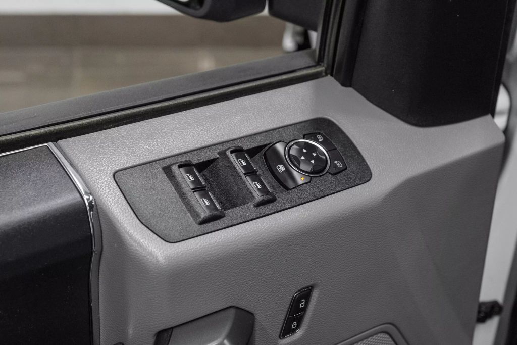 2020 FORD F150 SUPERCREW CAB PICKUP V6, ECOBOOST, TWIN TURBO, 2.7 LITER XLT PICKUP 4D 5 1/2 FT