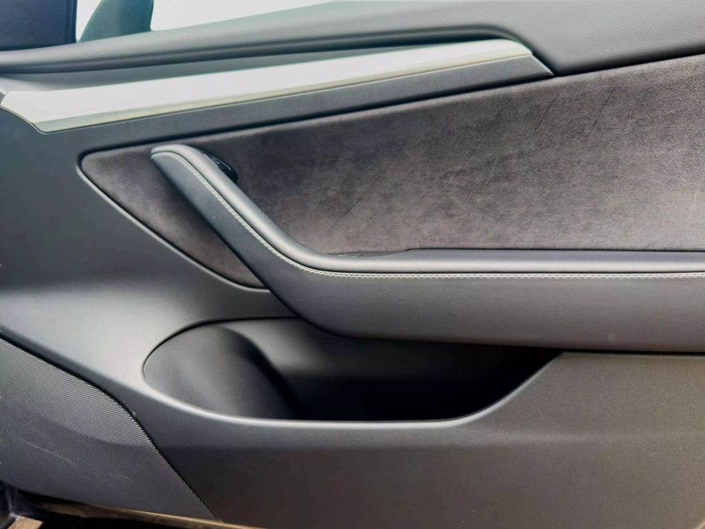 2021 TESLA MODEL 3 SEDAN DUAL ELECTRIC MOTORS LONG RANGE SEDAN 4D