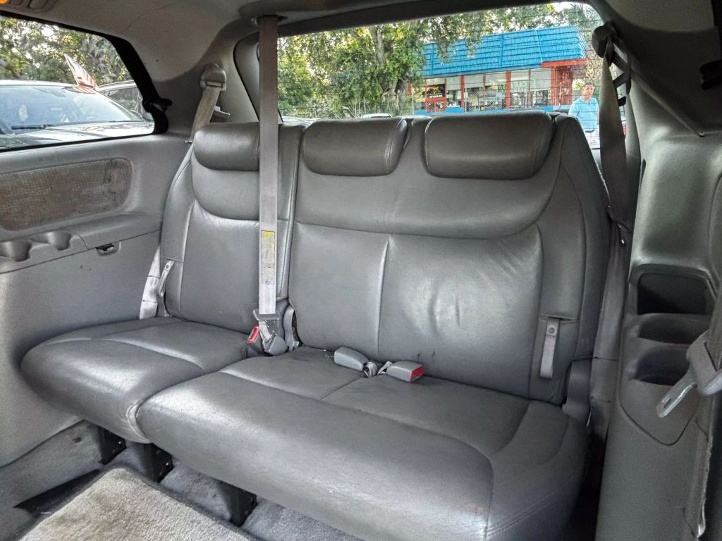 2007 TOYOTA SIENNA VAN V6, VVT, 3.5 LITER LE MINIVAN 4D
