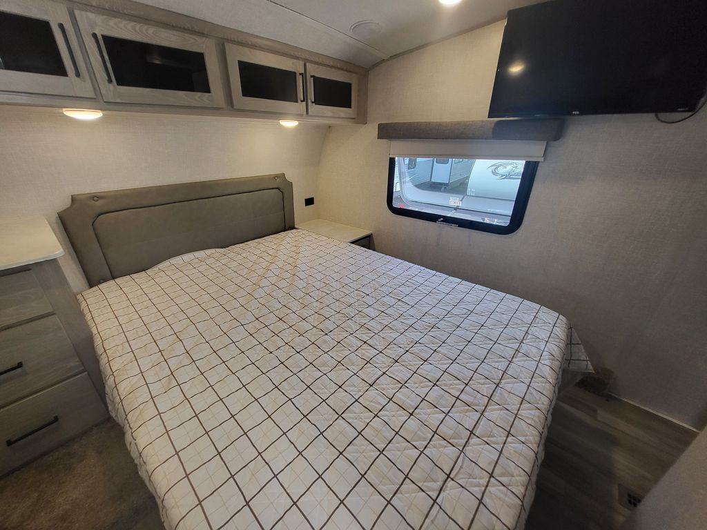 2021 ROCKWOOD BY FOREST RIVER ULTRA LITE FIFTH WHEEL - - 2898KS
