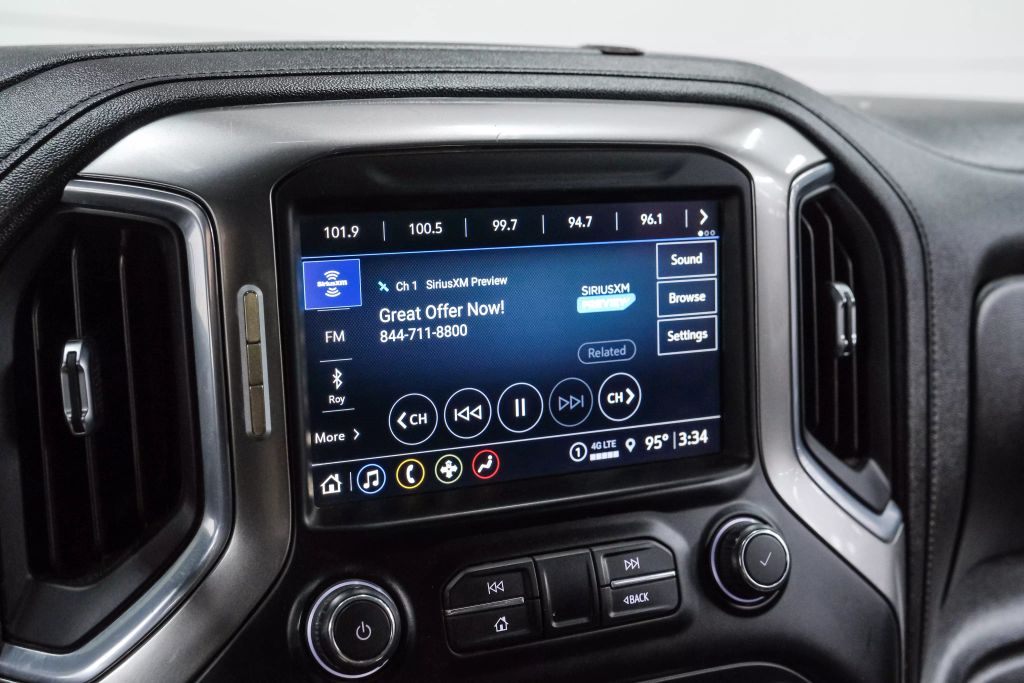 2021 CHEVROLET SILVERADO 1500 CREW CAB PICKUP 6-CYL, TURBO DIESEL, 3.0 LITER RST PICKUP 4D 5 3/4 FT