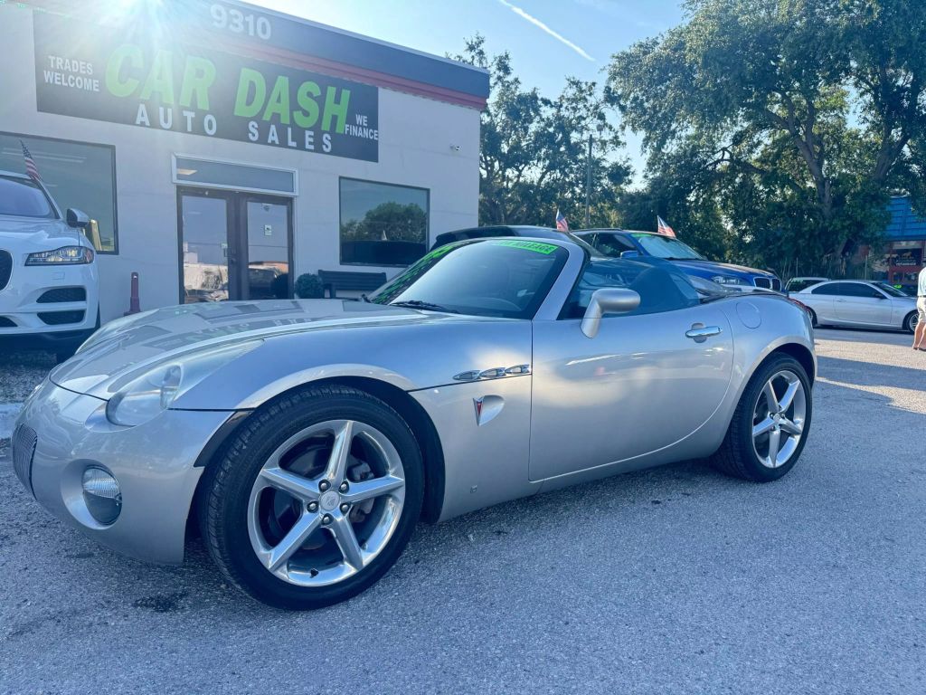 2006 PONTIAC SOLSTICE CONVERTIBLE 4-CYL, 2.4 LITER CONVERTIBLE 2D