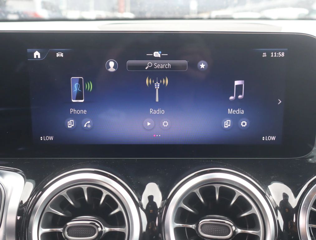 2024 MERCEDES-BENZ GLB SUV 4-CYL, TURBO, 2.0 LITER GLB 250 SPORT UTILITY 4D