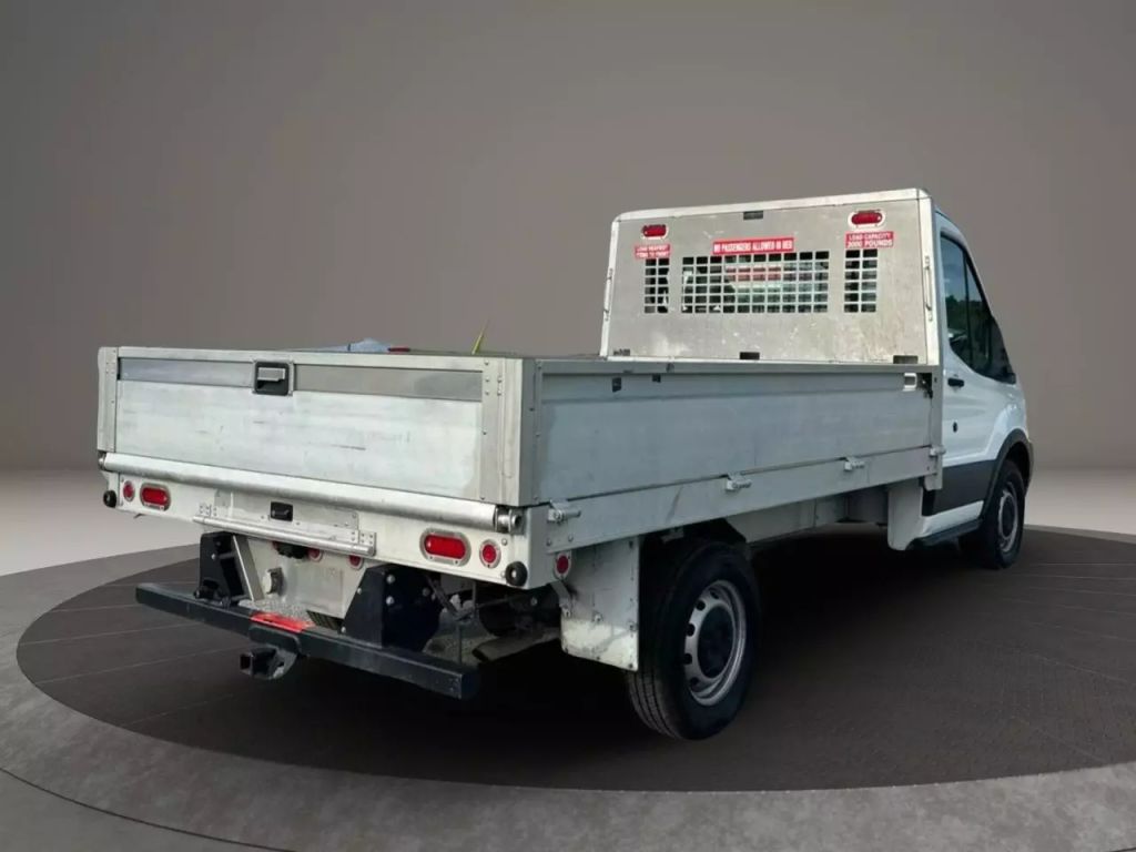 2018 Ford Transit Cab & Chassis - Image 3 2018 Ford Transit Cab & Chassis - Image 3