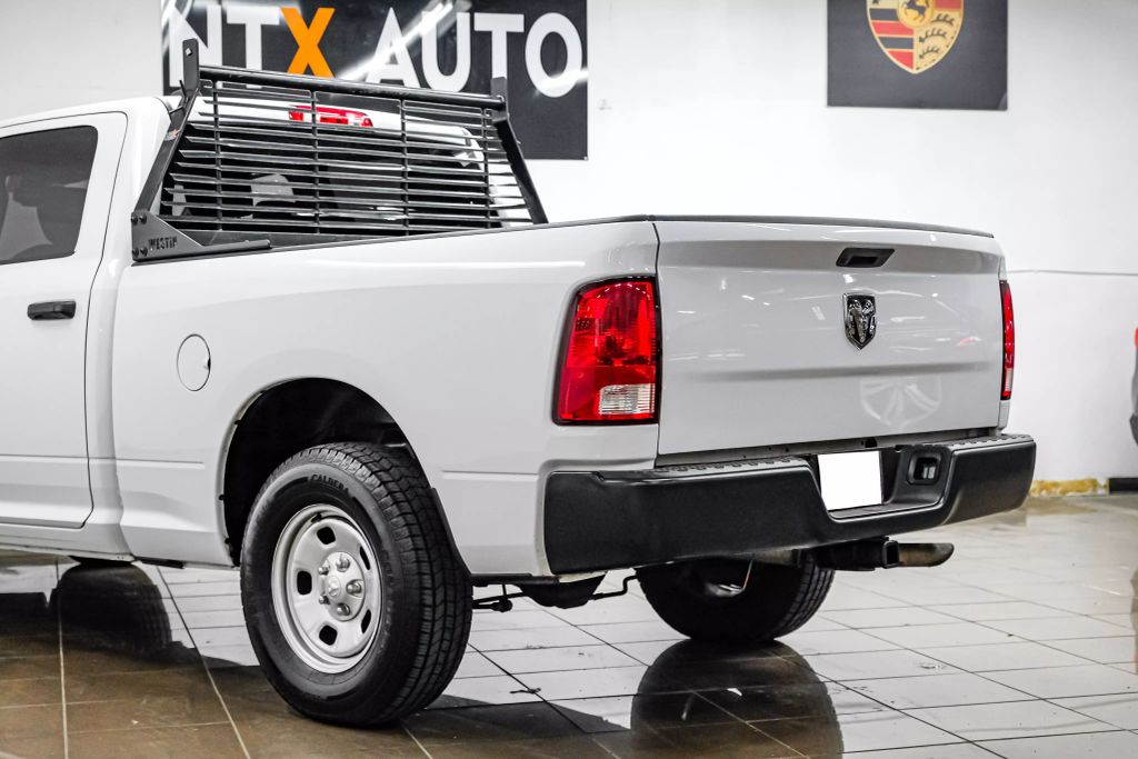 2022 RAM 1500 CLASSIC CREW CAB PICKUP V8, HEMI, 5.7 LITER TRADESMAN PICKUP 4D 6 1/3 FT