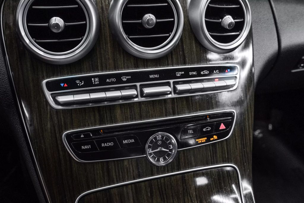 2016 MERCEDES-BENZ C-CLASS SEDAN 4-CYL, TURBO, 2.0 LITER C 300 SEDAN 4D