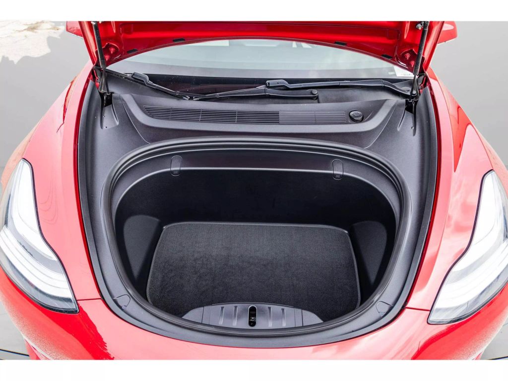 2018 TESLA MODEL 3 SEDAN DUAL ELECTRIC MOTORS LONG RANGE SEDAN 4D