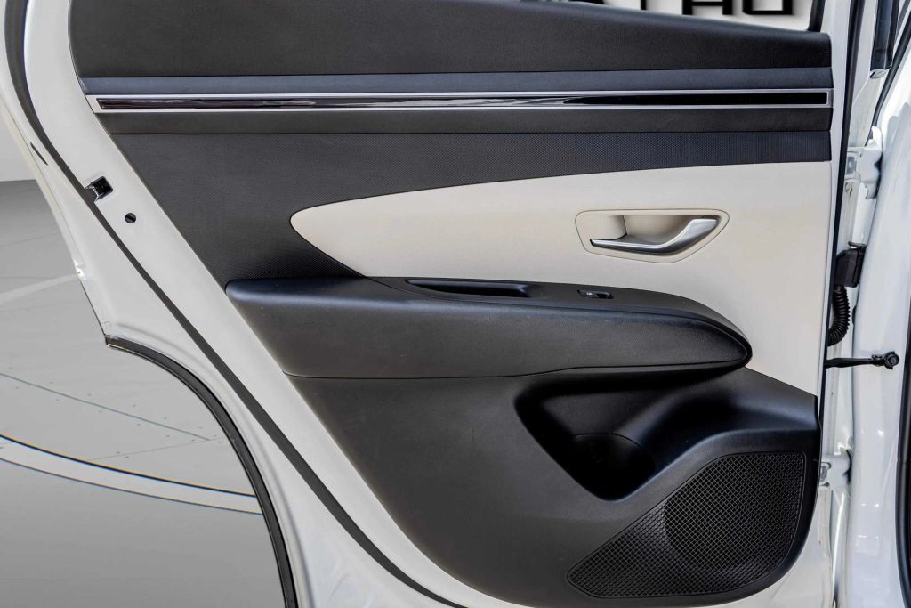 2022 HYUNDAI TUCSON SUV 4-CYL, GDI, 2.5 LITER SEL SPORT UTILITY 4D