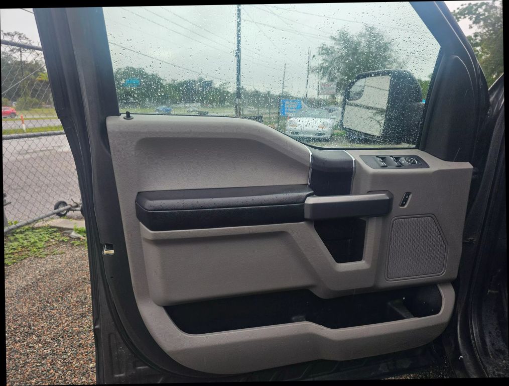 2016 Ford F150 Supercrew Cab - Image 10 2016 Ford F150 Supercrew Cab - Image 10