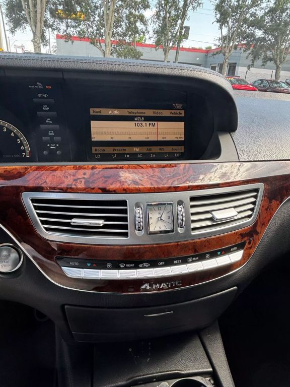 2008 MERCEDES-BENZ S-CLASS SEDAN V8, 5.5 LITER S 550 4MATIC SEDAN 4D