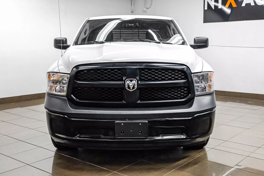 2022 RAM 1500 CLASSIC CREW CAB PICKUP V8, HEMI, 5.7 LITER TRADESMAN PICKUP 4D 6 1/3 FT