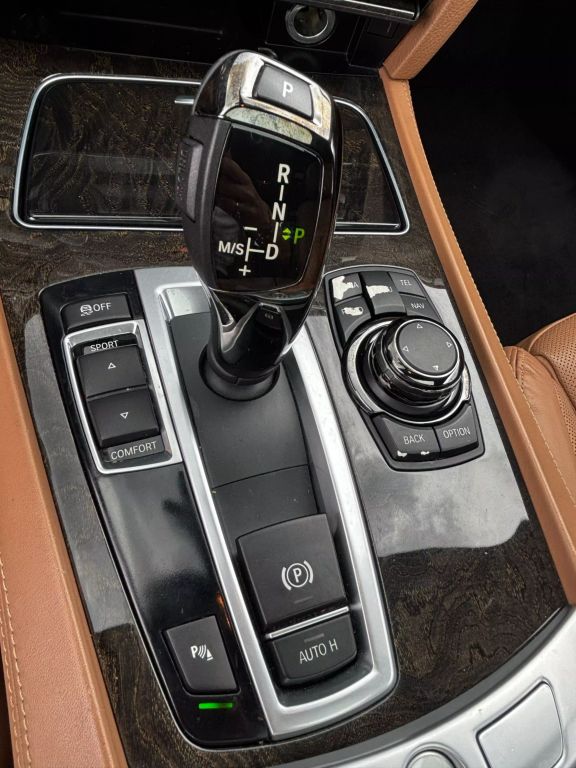 2013 BMW 7 SERIES SEDAN V8, TWIN TURBO, 4.4 LITER 750LI SEDAN 4D