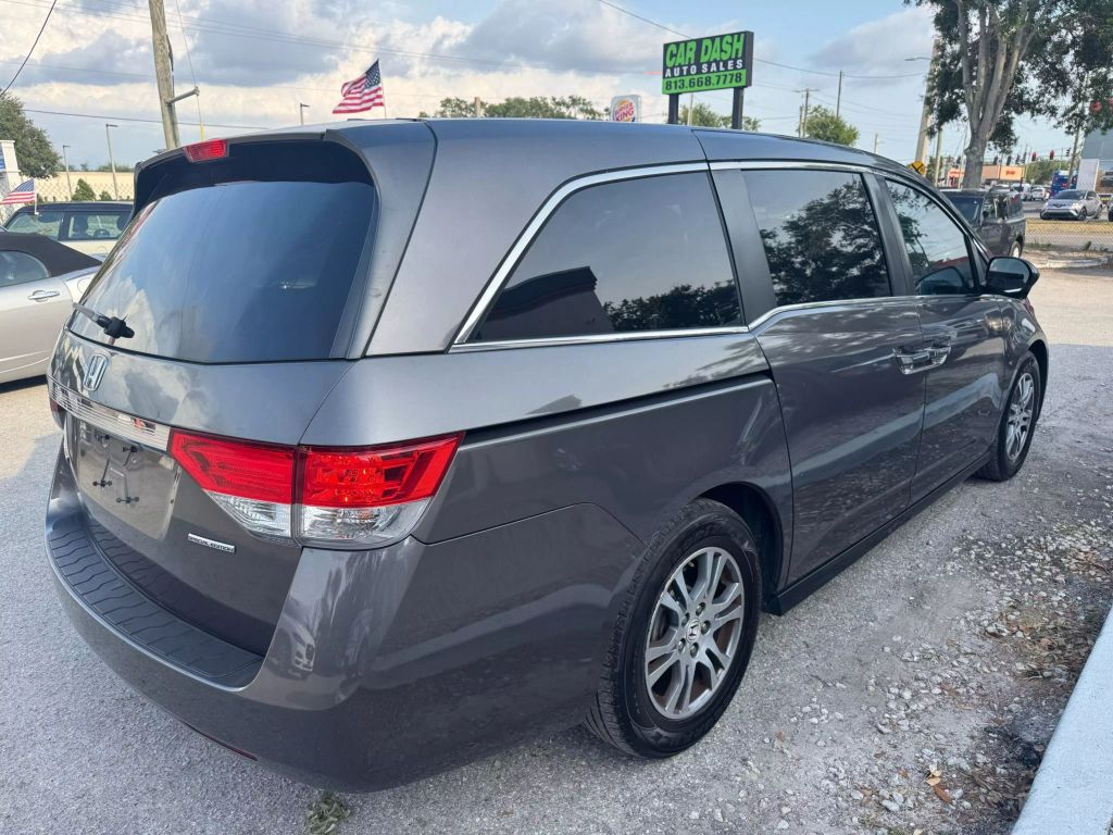 2017 HONDA ODYSSEY VAN V6, I-VTEC, 3.5 LITER SE MINIVAN 4D