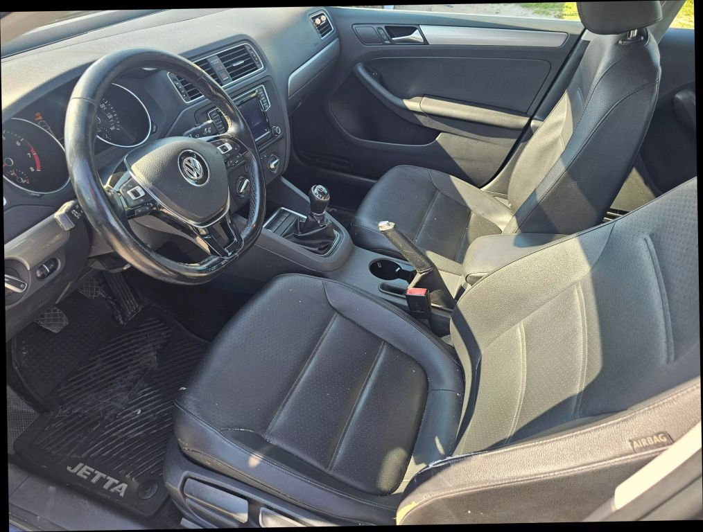 2017 Volkswagen Jetta - Image 10 2017 Volkswagen Jetta - Image 10