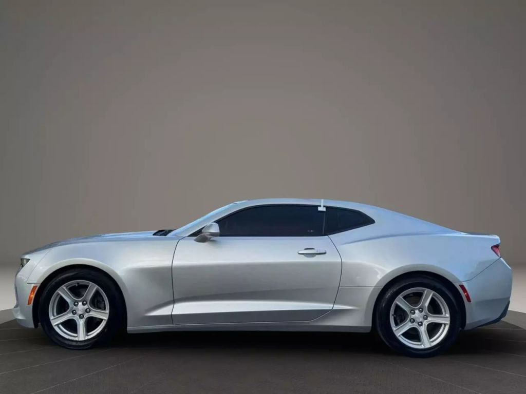 2016 Chevrolet Camaro - Image 4 2016 Chevrolet Camaro - Image 4