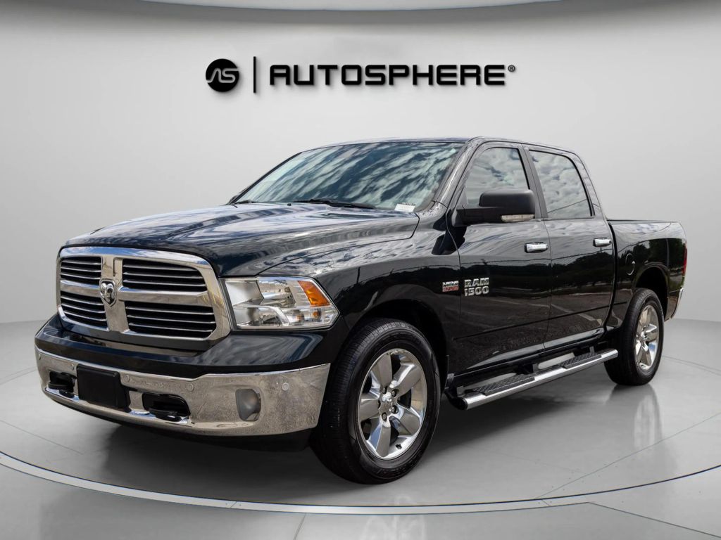 2017 RAM 1500 CREW CAB PICKUP V8, HEMI, 5.7 LITER BIG HORN PICKUP 4D 5 1/2 FT