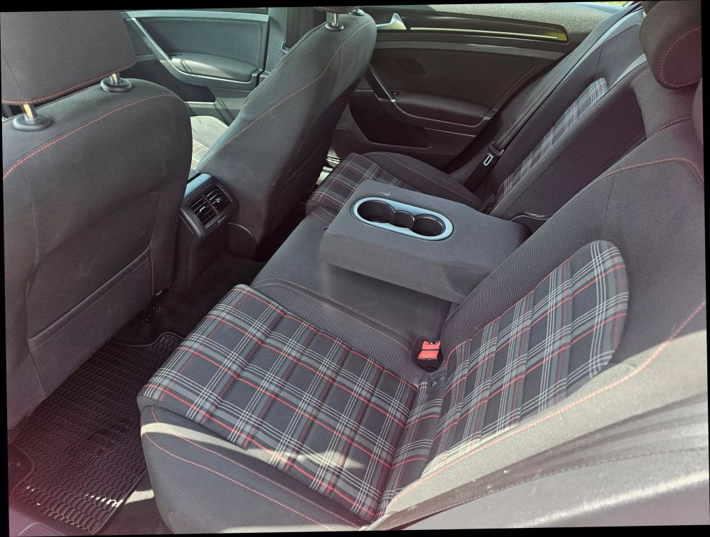 2017 Volkswagen Golf Gti - Image 14 2017 Volkswagen Golf Gti - Image 14