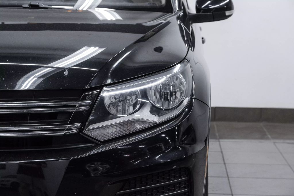 2016 VOLKSWAGEN TIGUAN SUV 4-CYL, TURBO, 2.0 LITER 2.0T S SPORT UTILITY 4D