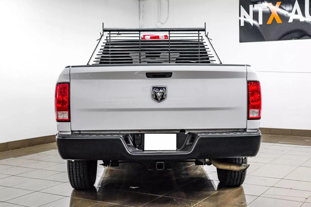 2022 RAM 1500 CLASSIC CREW CAB PICKUP V8, HEMI, 5.7 LITER TRADESMAN PICKUP 4D 6 1/3 FT