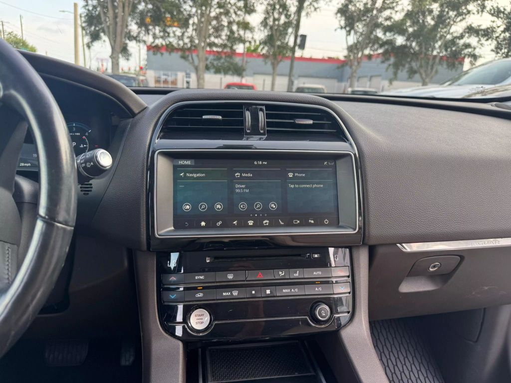 2018 JAGUAR F-PACE SUV 4-CYL, TURBO DSL, 2.0L 20D PRESTIGE SPORT UTILITY 4D