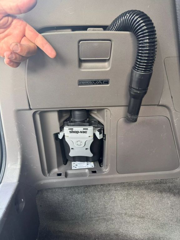 2017 HONDA ODYSSEY VAN V6, I-VTEC, 3.5 LITER SE MINIVAN 4D