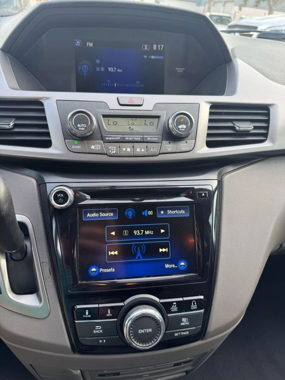 2017 HONDA ODYSSEY VAN V6, I-VTEC, 3.5 LITER SE MINIVAN 4D