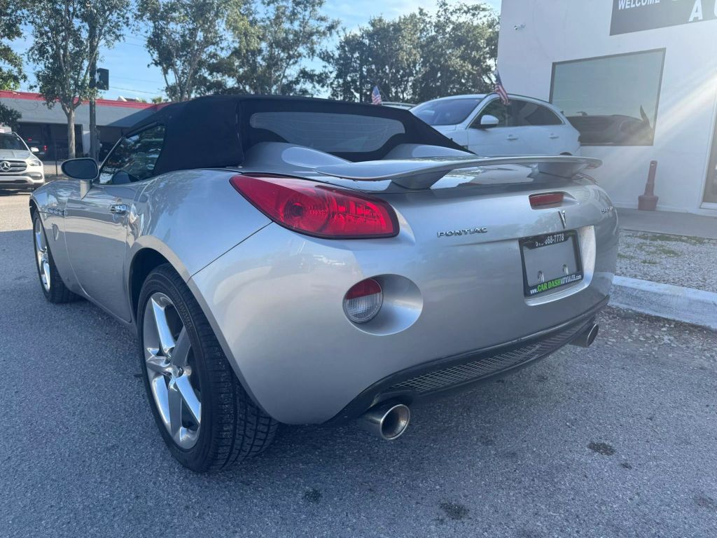 2006 PONTIAC SOLSTICE CONVERTIBLE 4-CYL, 2.4 LITER CONVERTIBLE 2D