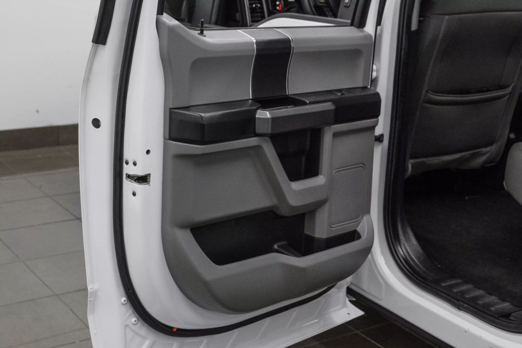 2020 FORD F150 SUPERCREW CAB PICKUP V6, ECOBOOST, TWIN TURBO, 2.7 LITER XLT PICKUP 4D 5 1/2 FT
