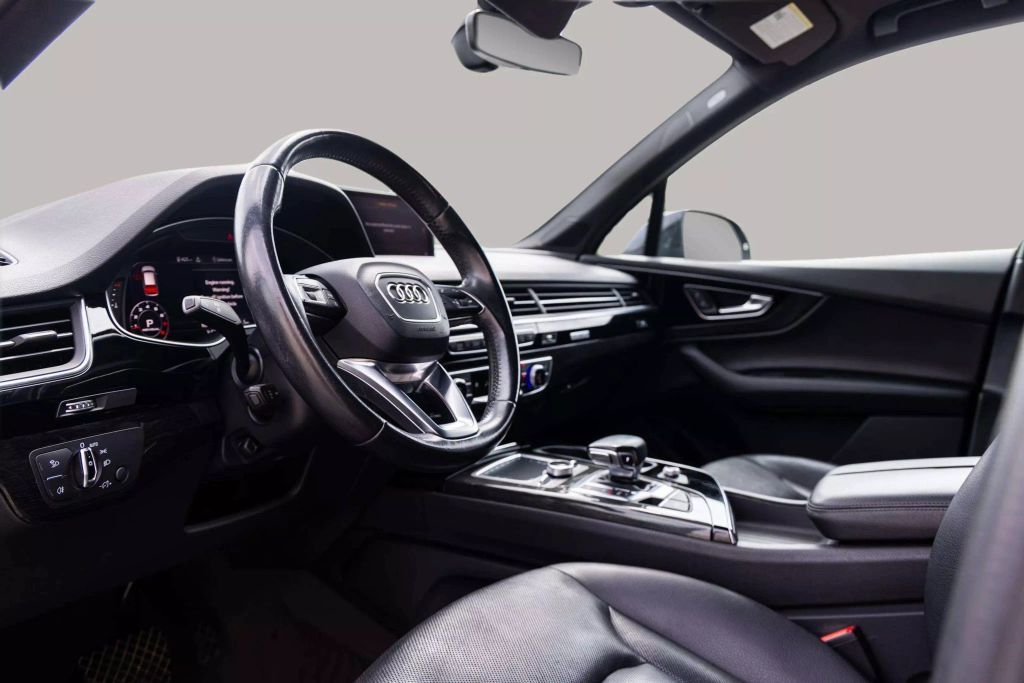 2017 AUDI Q7 SUV 4-CYL, TURBO, 2.0 LITER 2.0T PREMIUM PLUS SPORT UTILITY 4D