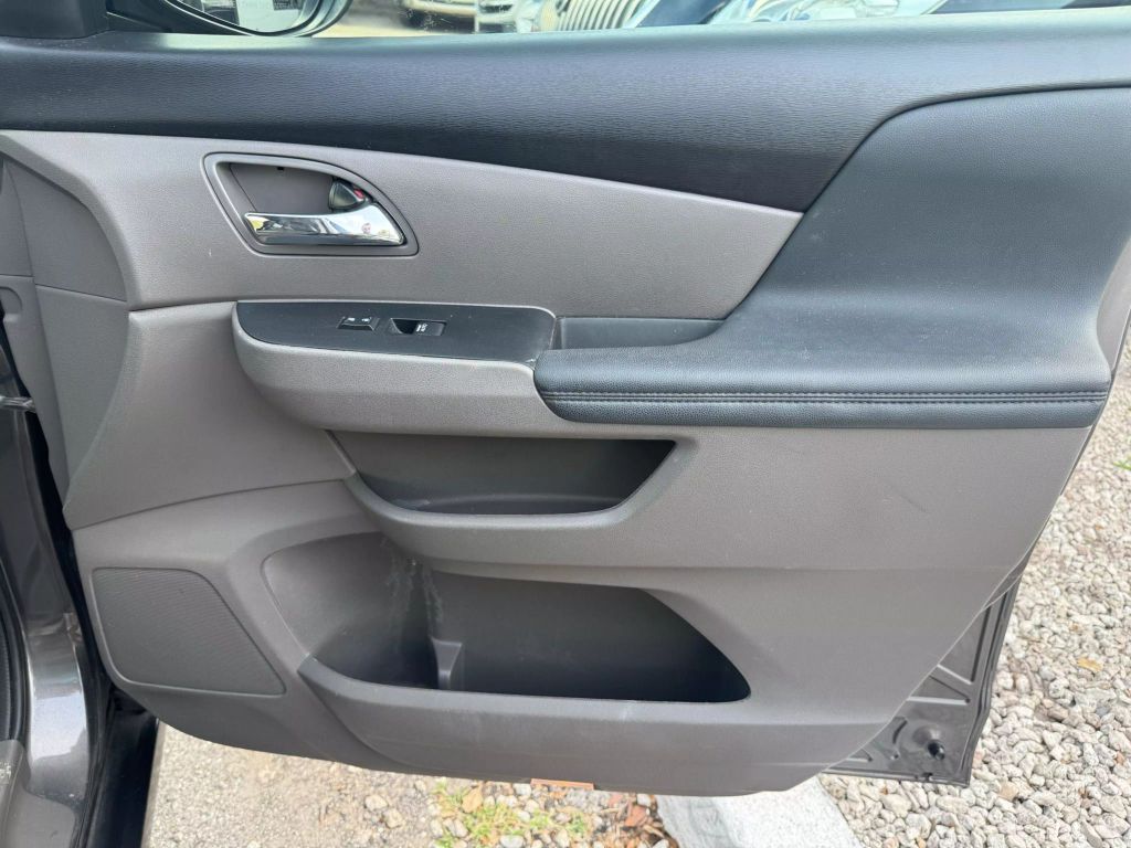 2017 HONDA ODYSSEY VAN V6, I-VTEC, 3.5 LITER SE MINIVAN 4D