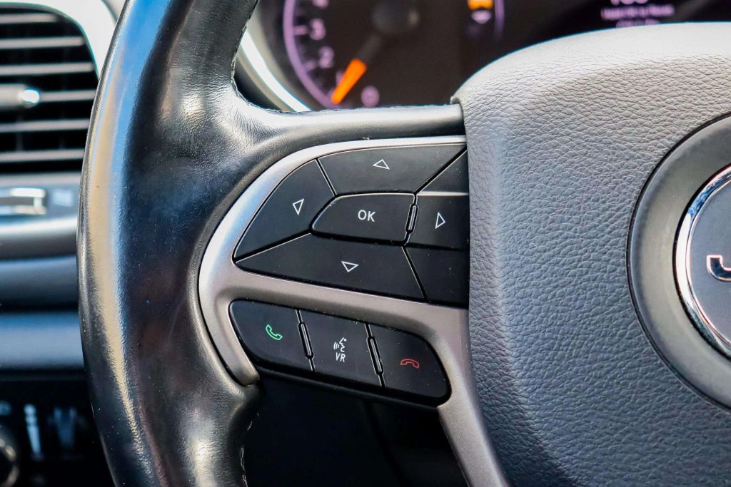 2020 JEEP GRAND CHEROKEE SUV V6, VVT, 3.6 LITER NORTH SPORT UTILITY 4D