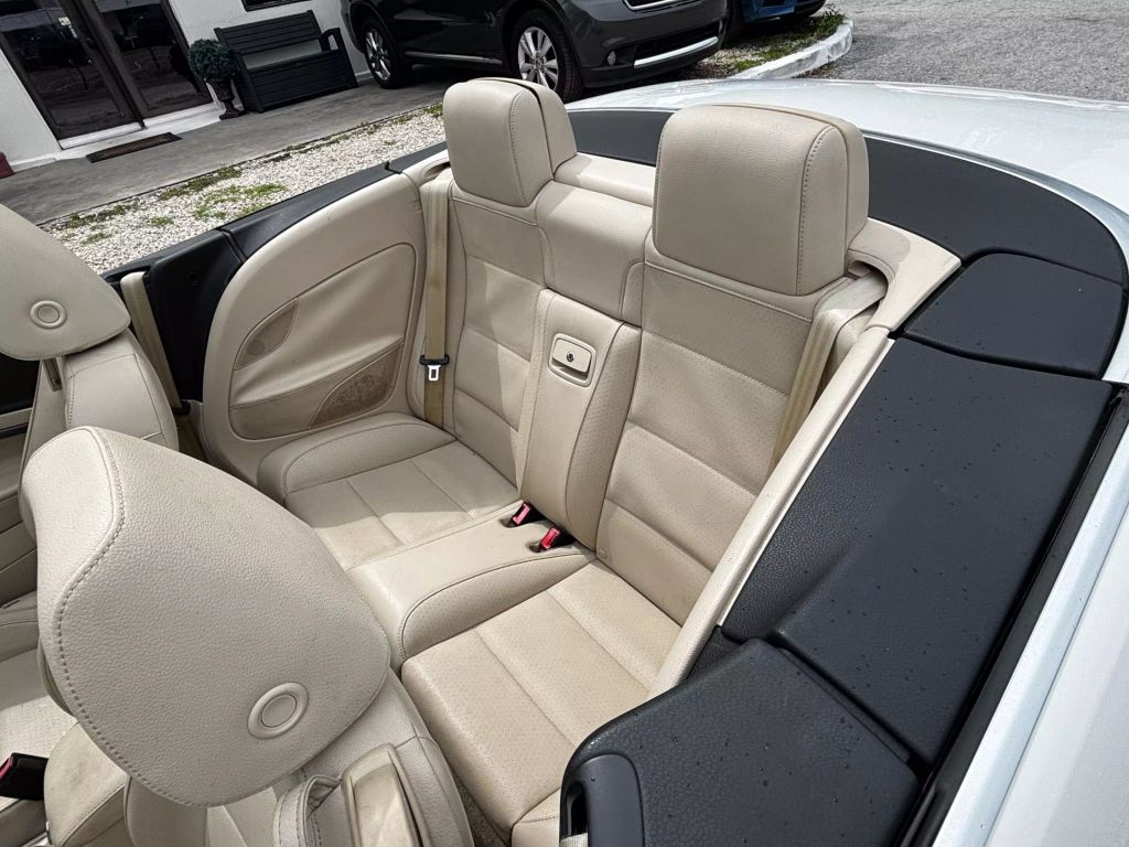 2009 VOLKSWAGEN EOS CONVERTIBLE 4-CYL, TURBO, 2.0 LITER KOMFORT CONVERTIBLE 2D