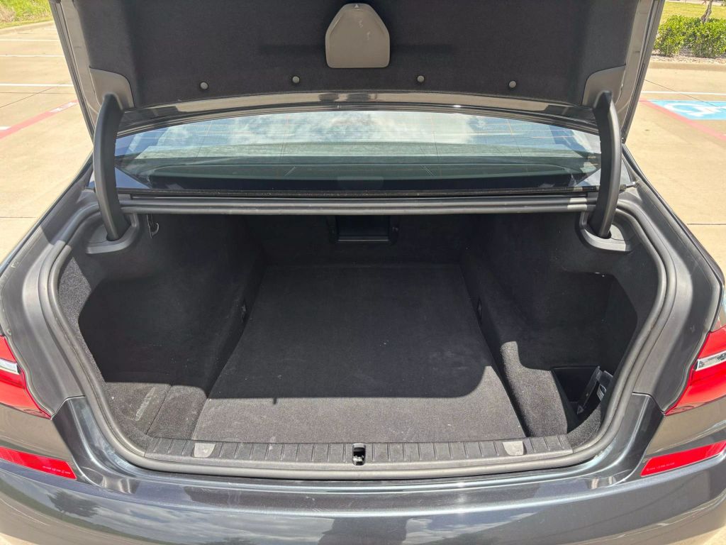 2016 Bmw 7 Series - Image 20 2016 Bmw 7 Series - Image 20