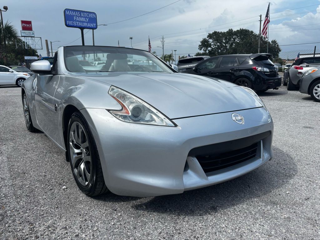 2010 NISSAN 370Z CONVERTIBLE V6, 3.7 LITER TOURING ROADSTER 2D