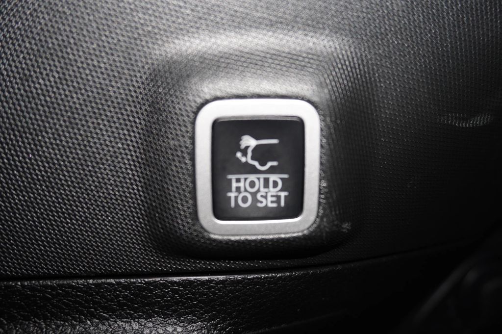 2024 JEEP GRAND CHEROKEE SUV V6, VVT, 3.6 LITER LIMITED SPORT UTILITY 4D
