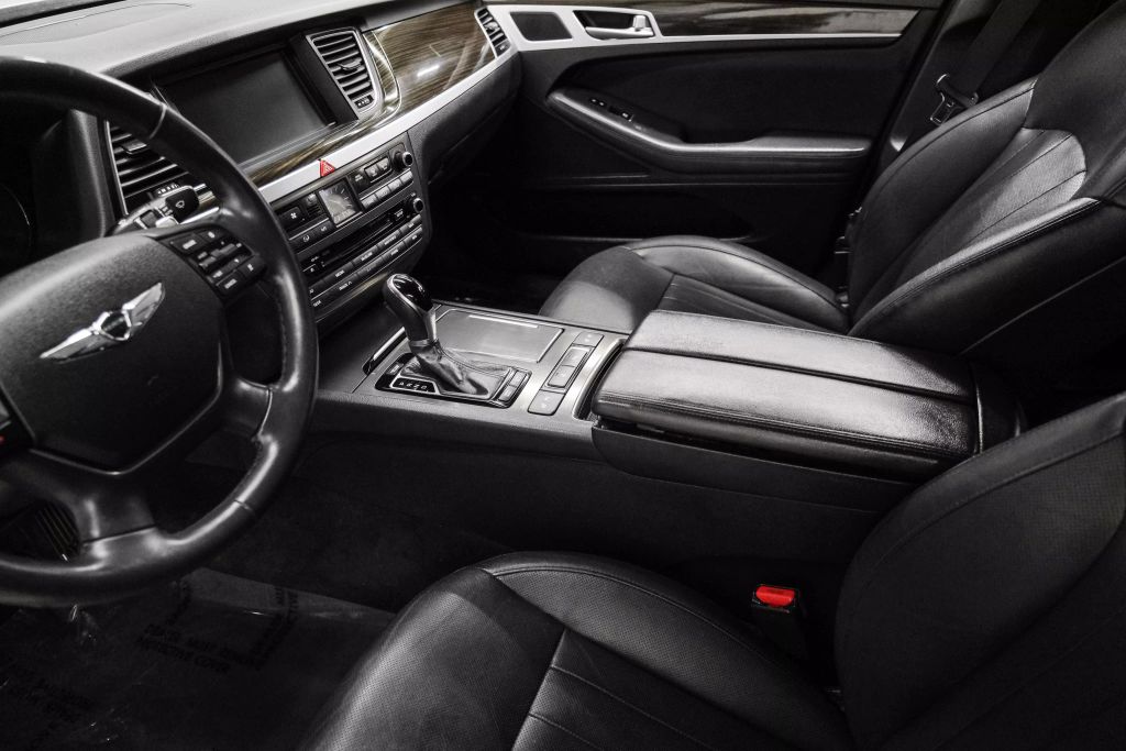 2017 GENESIS G80 SEDAN V6, 3.8 LITER 3.8 SEDAN 4D