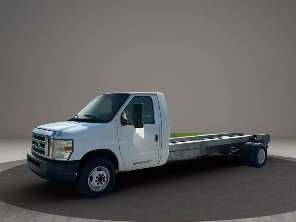 2011 Ford E350 Super Duty Passenger - Image 7 2011 Ford E350 Super Duty Passenger - Image 7