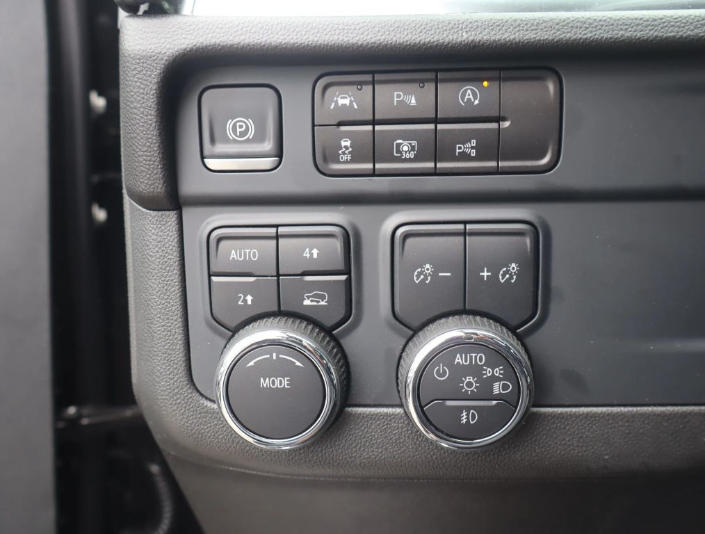 2025 CHEVROLET TAHOE SUV V8, ECOTEC3, 5.3 LITER RST SPORT UTILITY 4D