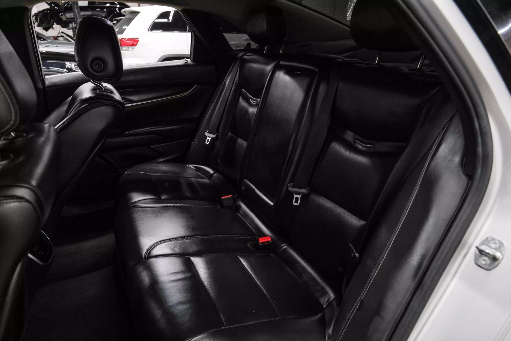 2019 CADILLAC XTS SEDAN V6, 3.6 LITER LUXURY SEDAN 4D