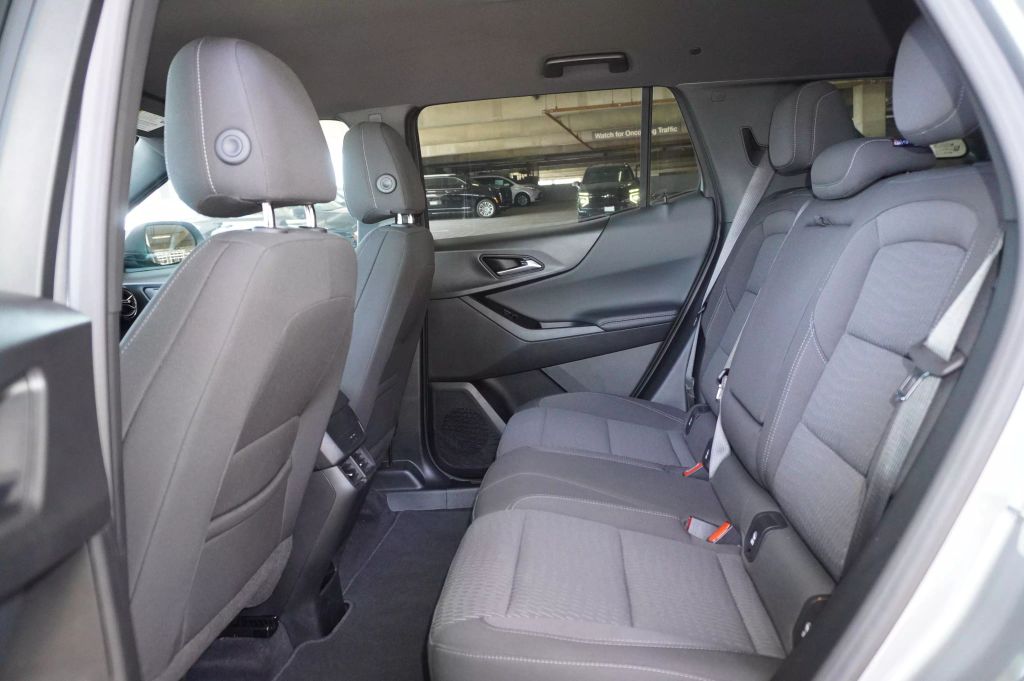 2025 CHEVROLET EQUINOX SUV 4-CYL, TURBO, 1.5 LITER LT SPORT UTILITY 4D