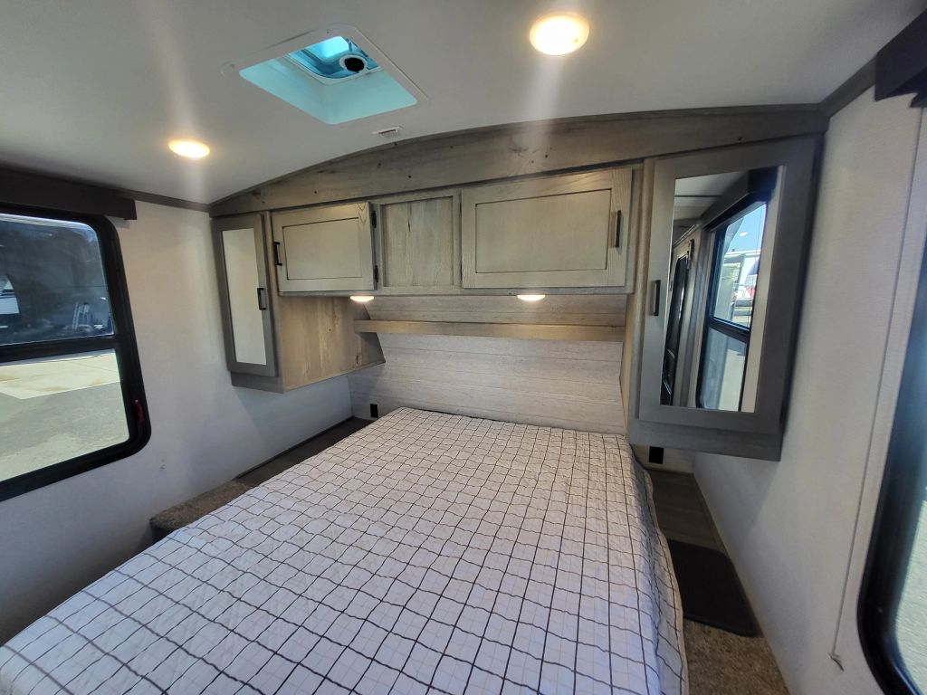 2021 KEYSTONE RV OUTBACK ULTRA-LITE - - 292URL