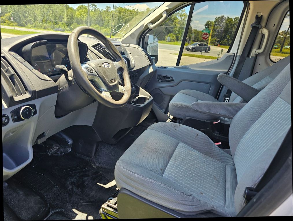 2016 Ford Transit 250 Van - Image 9 2016 Ford Transit 250 Van - Image 9