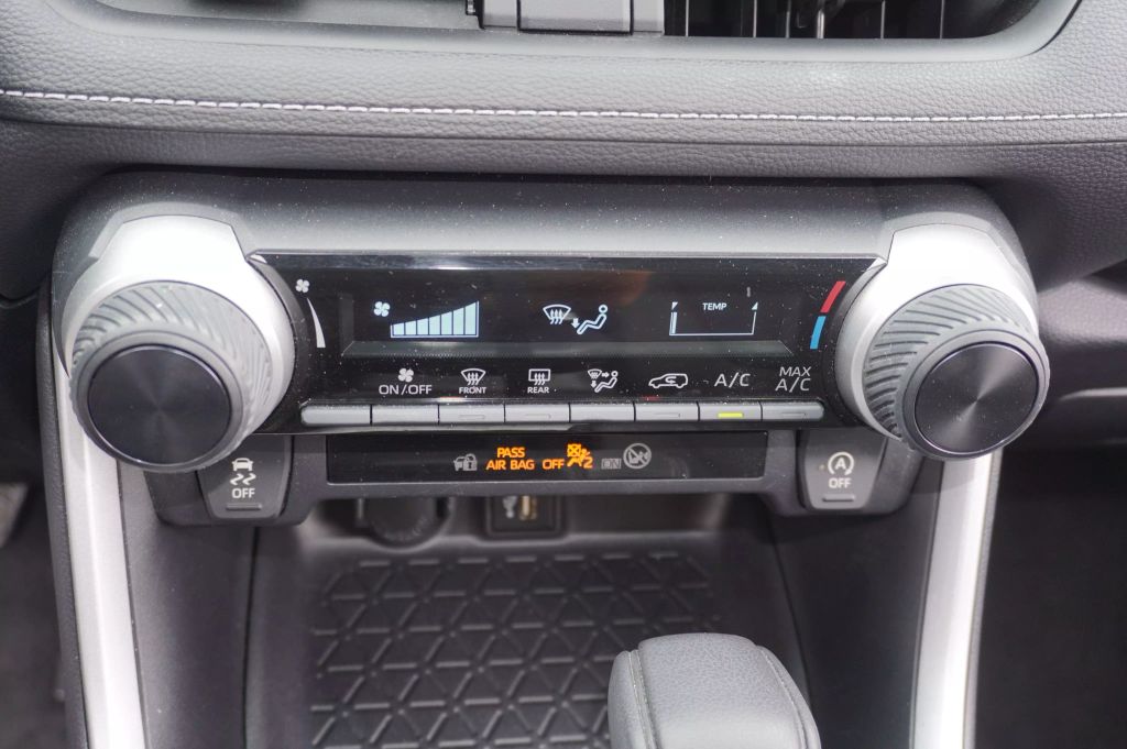 2024 TOYOTA RAV4 SUV 4-CYL, DYNAMIC-FORCE, 2.5 LITER LE SPORT UTILITY 4D