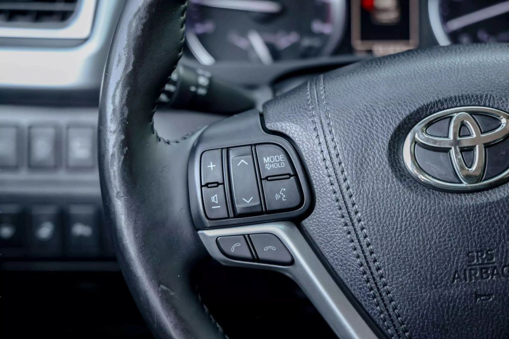 2018 TOYOTA HIGHLANDER SUV V6, 3.5 LITER LIMITED PLATINUM SPORT UTILITY 4D
